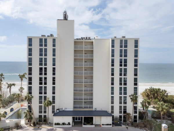 Two Bedroom Beach Condo Communal Pool  Longboat Key
